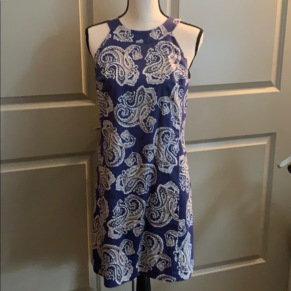 LOFT Dresses & Skirts - Ann Taylor Loft dress🛑